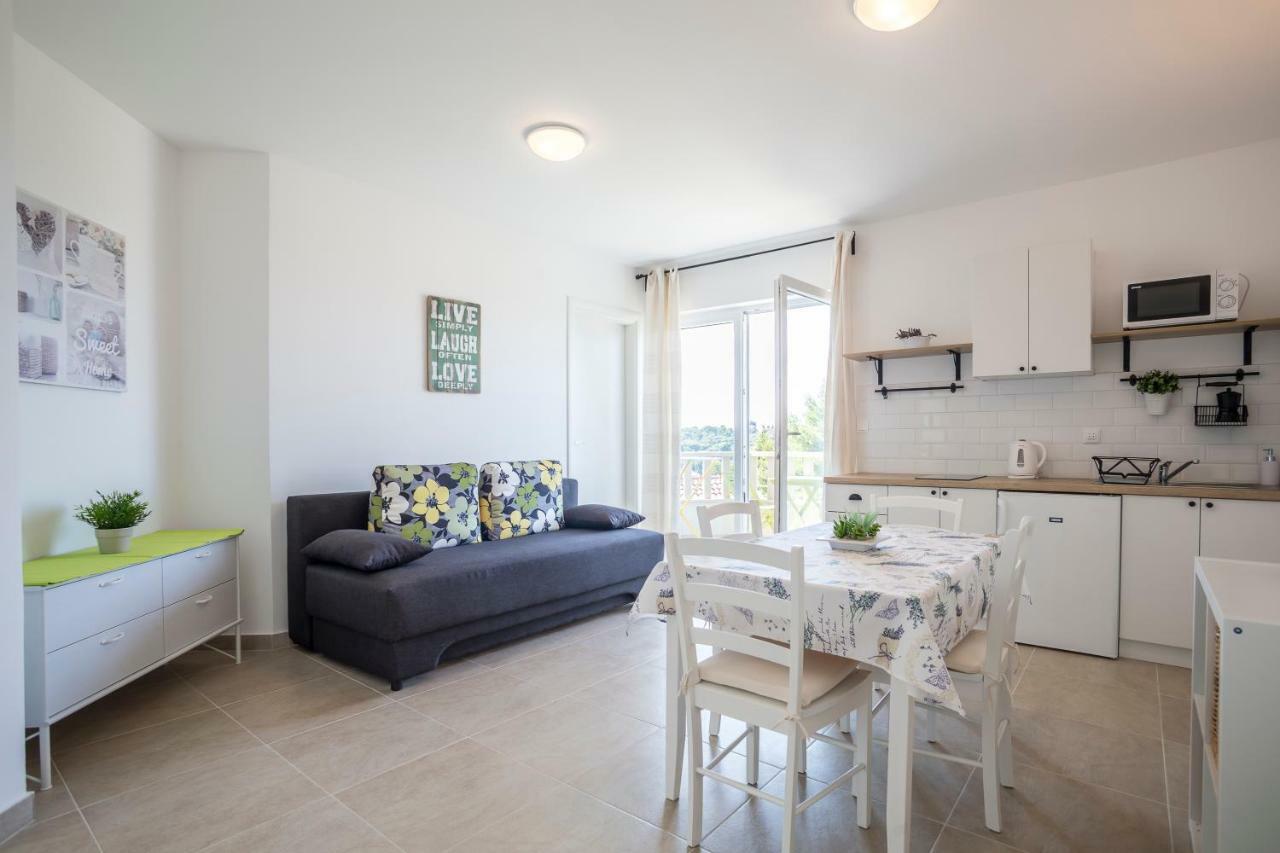 Apartmani Mariela Maslinica Cameră foto